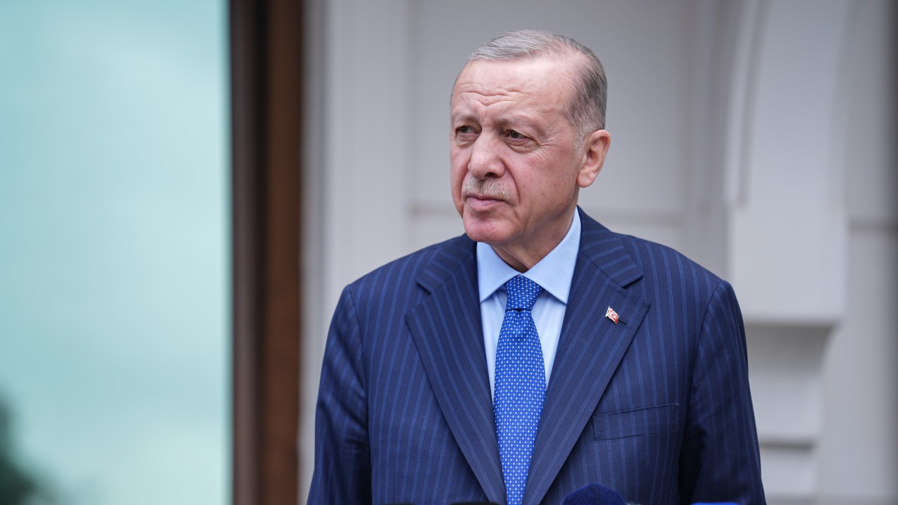 Cumhurbaşkanı Erdoğan, cuma namazını Çilehane Camisi’nde kıldı