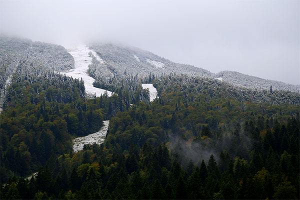 Bosna Hersek’e mevsimin ilk karı yağdı