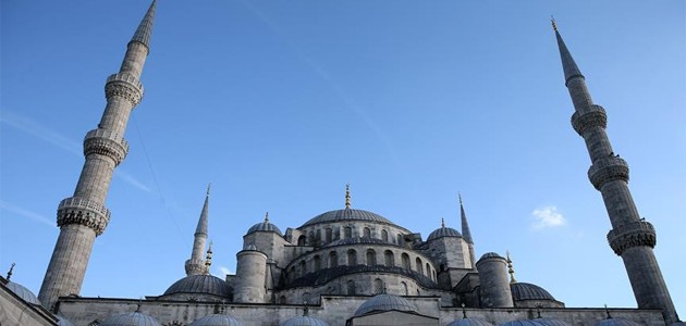 Sultanahmet Camisi’nin sökülen minaresi yeniden örüldü