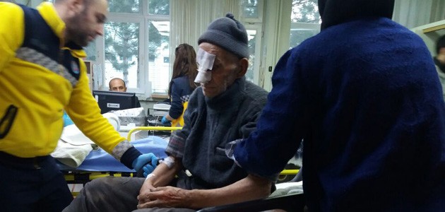 Konya’da donma tehlikesi geçiren 87 yaşındaki kişi kurtarıldı