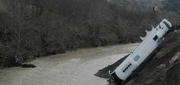 Panama’da tarım işçilerini taşıyan otobüs nehre düştü: 18 ölü, 37 yaralı