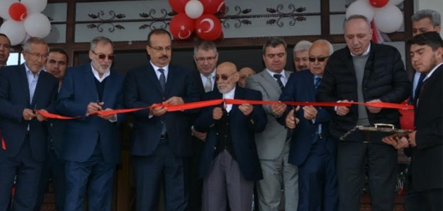 Ziya Aydın Anadolu İmam Hatip Lisesi törenle açıldı