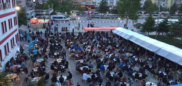 Seydişehir Beleiyesi’nden Ramazan ayı boyunca 2 bin kişiye iftar yemeği
