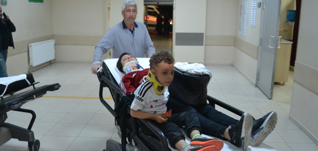 Şampiyonluğu kutlayan Beşiktaş taraftarları kaza yaptı: 6 yaralı