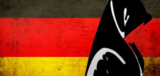 Almanya’da mahkemede başörtüsü yasağı girişimi