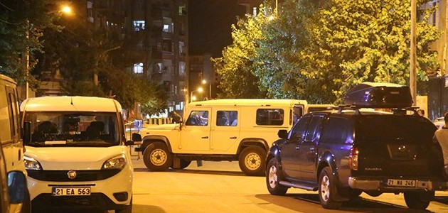 Diyarbakır’da ilçe emniyet müdürlüğüne saldırı