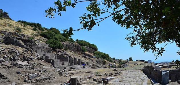 Antik kentte bin 300 yıl önceki depremin izleri