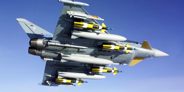 Katar ile İngiltere arasında Typhoon savaş uçağı anlaşması