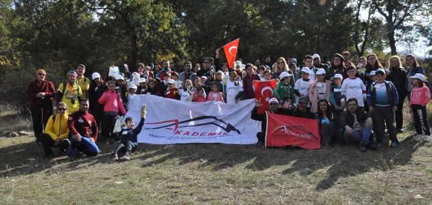Akşehir’de yürüyüş etkinliği yapıldı