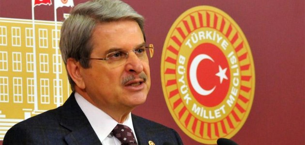CHP İzmir Milletvekili Aytun Çıray partisinden istifa etti