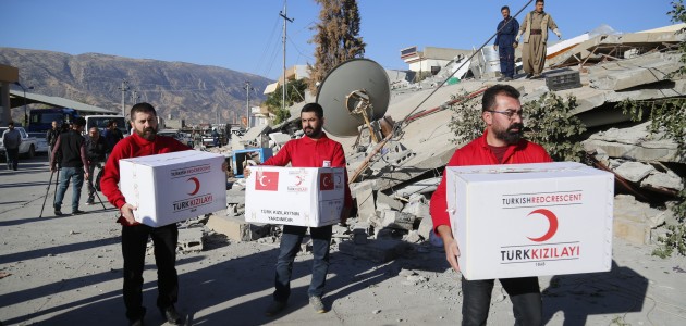 Irak-İran sınırındaki depremin yaralarını Türkiye sarıyor