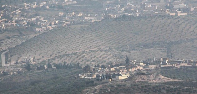Siviller Afrin’i terk ediyor