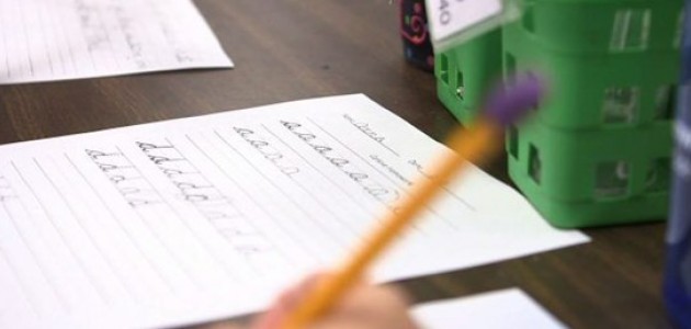 Öğrencilerin “yazı stili“ni okullar belirleyecek