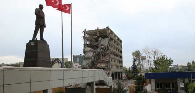 Ankara Emniyet Müdürlüğünü bombalayan FETÖ’cü pilottan ’uyku’ yalanı