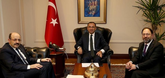 Başbakan Yardımcısı Bozdağ, Erbaş ve Saraç ile görüştü