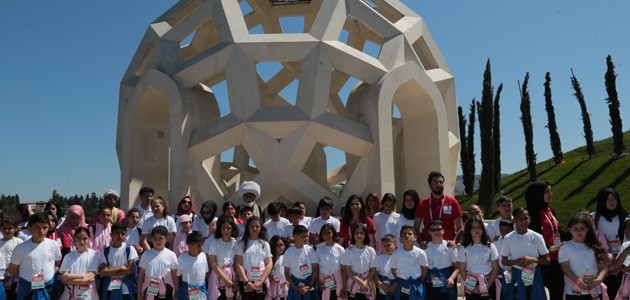 81 ilden çocuklar 15 Temmuz Şehitler Makamı’nı ziyaret etti