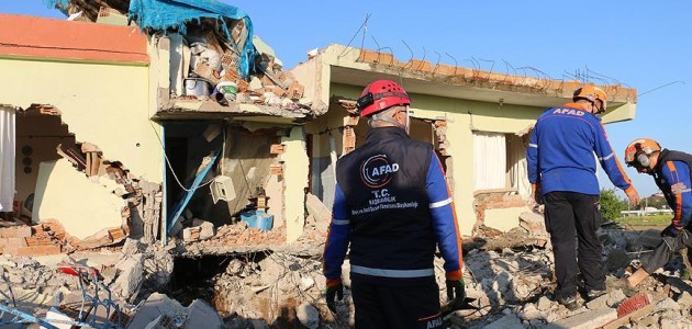 Başbakan Yardımcısı Akdağ: Samsat’ta 157 konut hasar gördü