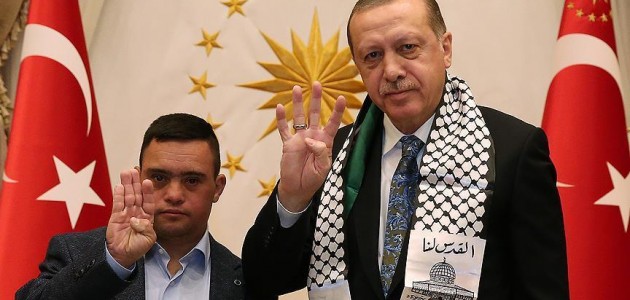 ’Filistinliler Cumhurbaşkanı Erdoğan’a müteşekkir’