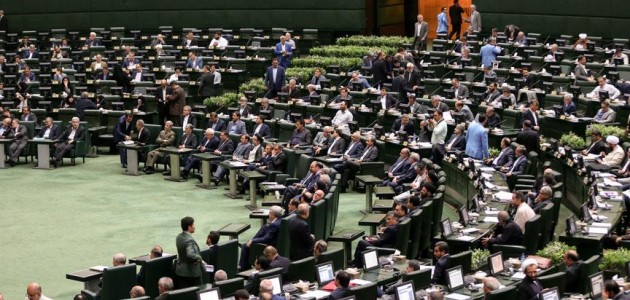 İran Meclisinde “teröre finansal desteğin engellenmesi“ gündemi