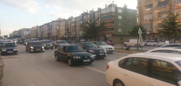 Konya-Ankara karayolunda bayram yoğunluğu