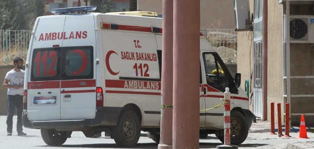 Hakkari’deki terör saldırısında yaralanan asker şehit oldu