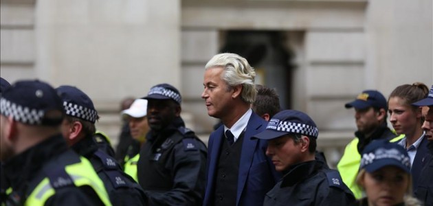 İslami kuruluşlar Geert Wilders yargılansın talebini yineledi