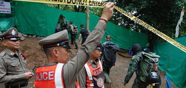 Tayland’da mağarada mahsur kalan çocuklardan 5’i kurtarıldı