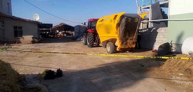 Konya’da yem karma makinesine sıkışan çocuk öldü