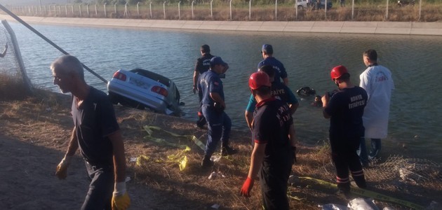 Konya’da otomobil sulama kanalına devrildi: 2 ölü