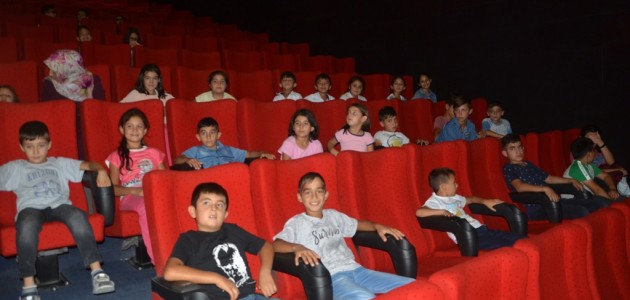 Ereğli Belediyesinden çocuklara sinema keyfi
