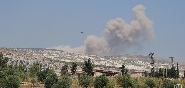 Rusya ve Esed güçleri İdlib ve Hama’da sivil yerleşimler ile bir okulu vurdu