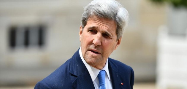ABD Eski Dışişleri Bakanı Kerry: Trump, ABD halkına yalan söylüyor