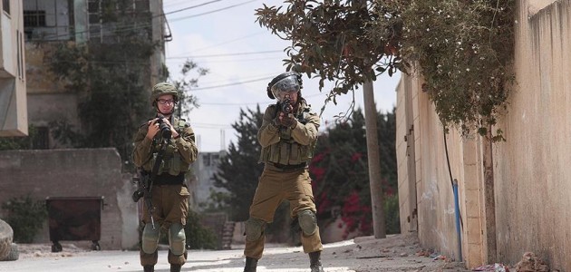 İsrail güçleri 3 Filistinliyi şehit etti