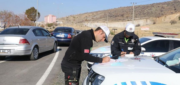 Yozgat’ta “drift“ yapan 5 sürücüye 25 bin 10 lira ceza