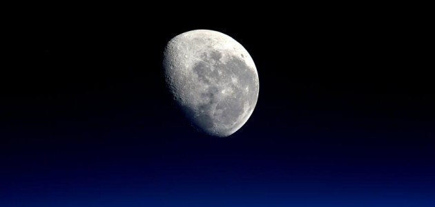 NASA Ay seferlerini özel şirketlere devrediyor