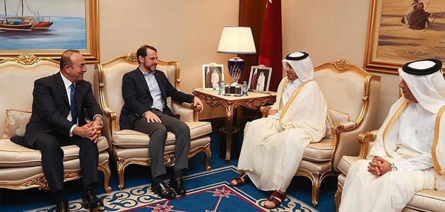 Türk ve Katarlı bakanlar Doha’da bir araya geldi