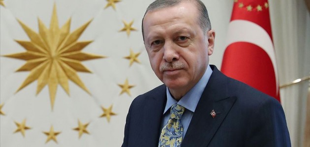 Cumhurbaşkanı Erdoğan: Sağlık çalışanlarının şartlarını zirveye çıkarmak için çalışıyoruz