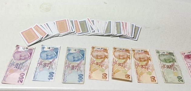 Kovid-19 tedbirlerini ihlal edip kumar oynayanlara ceza