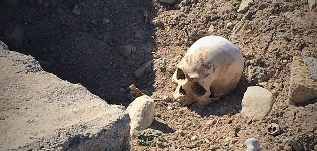 Karabağ'da Ermeni güçlerin vahşetinin tanığı yıkılan mezarlıklar