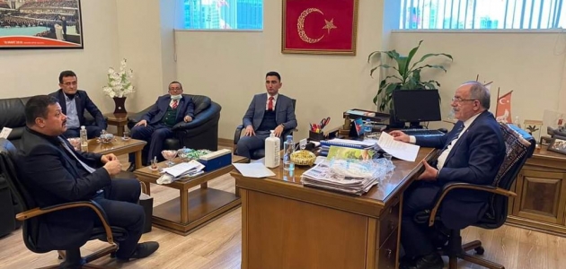 MHP Kulu İlçe Yönetimi, Genel Başkan Yardımcısı Mustafa Kalaycı'yı ziyaret etti  