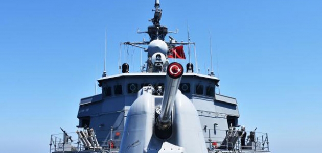  Yunanistan'da Türk donanması paniği