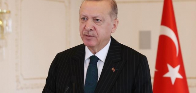 Cumhurbaşkanı Erdoğan, İslam aleminin Berat Kandili'ni tebrik etti 