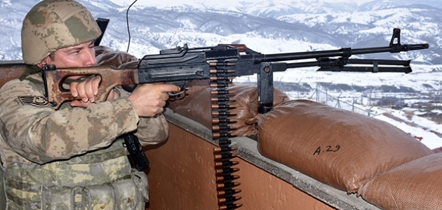 Fırat Kalkanı bölgesinde 2 PKK/YPG’li terörist öldürüldü