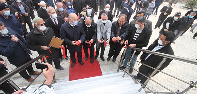 Yavuz Sultan Selim Camisi ibadete açıldı