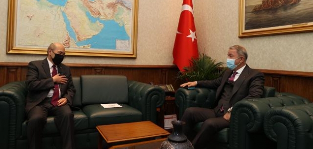 Bakan Akar, Moğolistan Büyükelçisi Ravdan ile görüştü 
