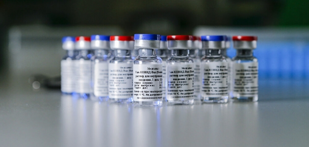 Nasıl geliştirildi, kaç ülke onayladı: 10 soruda Rus aşısı