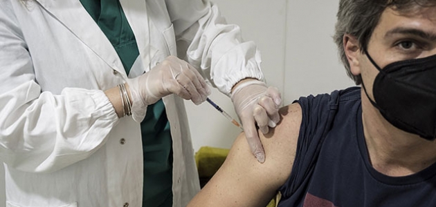 Dünya genelinde 1 milyar 650 milyondan fazla doz Kovid-19 aşısı yapıldı