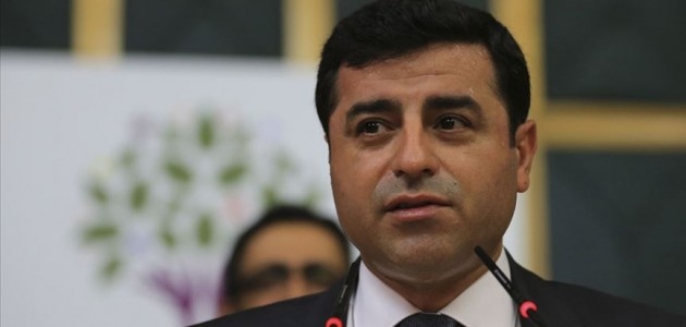  Selahattin Demirtaş'a 2 yıl 6 ay hapis cezası 