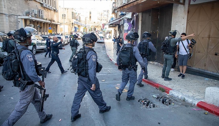 İsrail polisinden Kudüs’te Filistinlilere saldırı: 10 yaralı