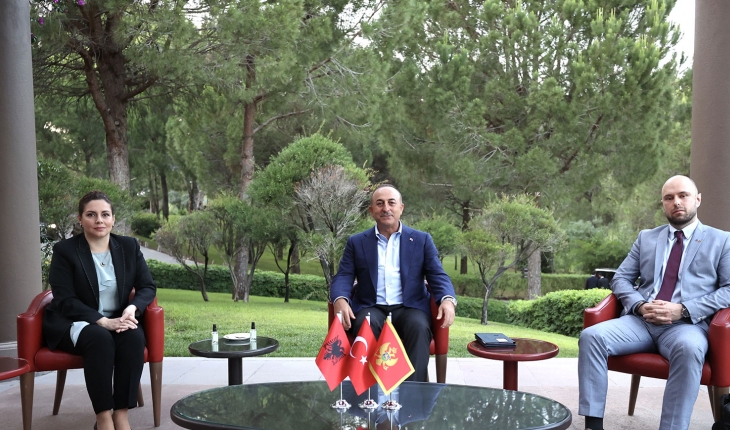 Dışişleri Bakanı Çavuşoğlu, Arnavutluk, Karadağ ve Bosna Hersek Dışişleri Bakanlarıyla görüştü